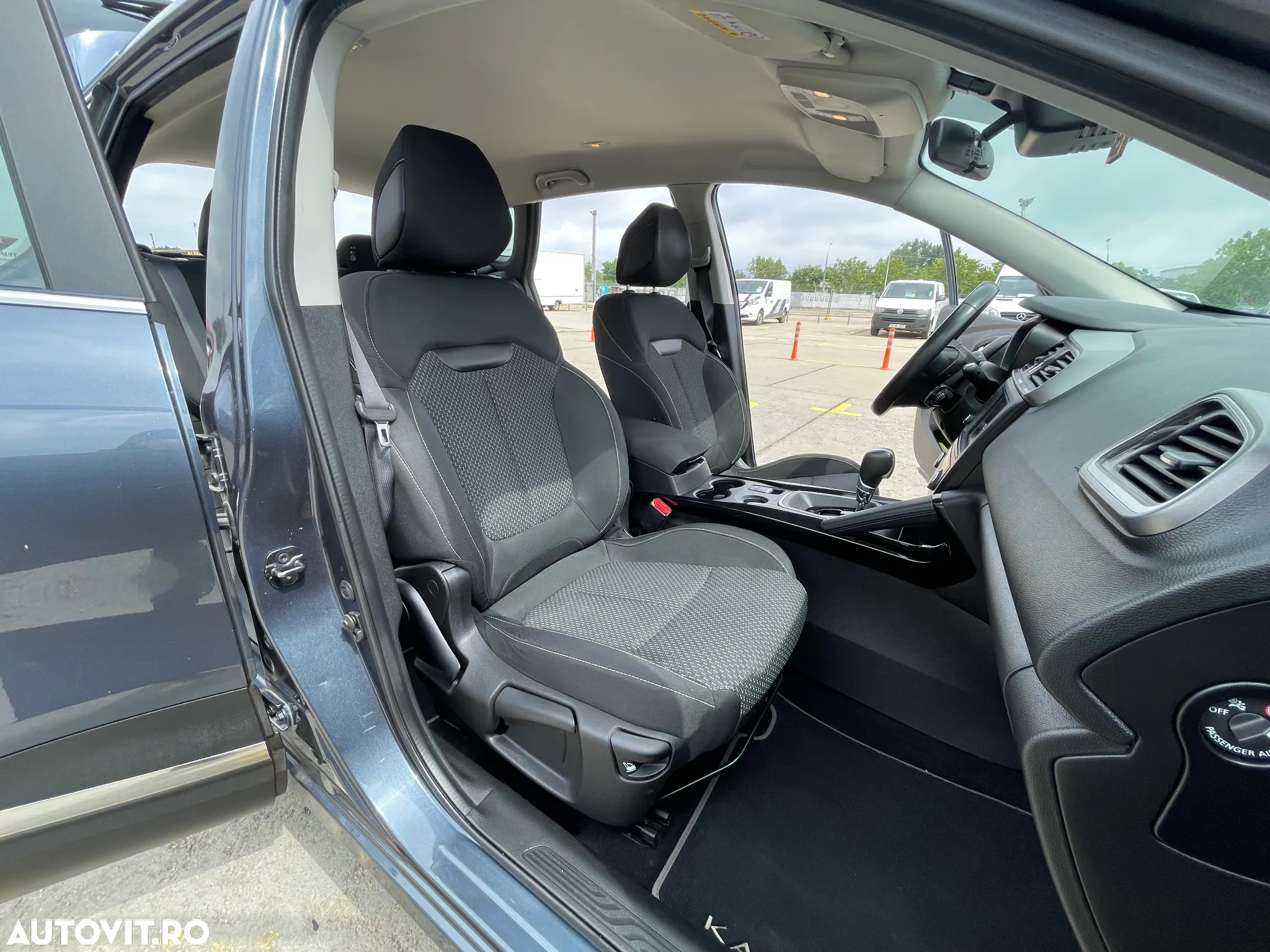 Renault Kadjar Energy dCi 110 EDC Business - 36