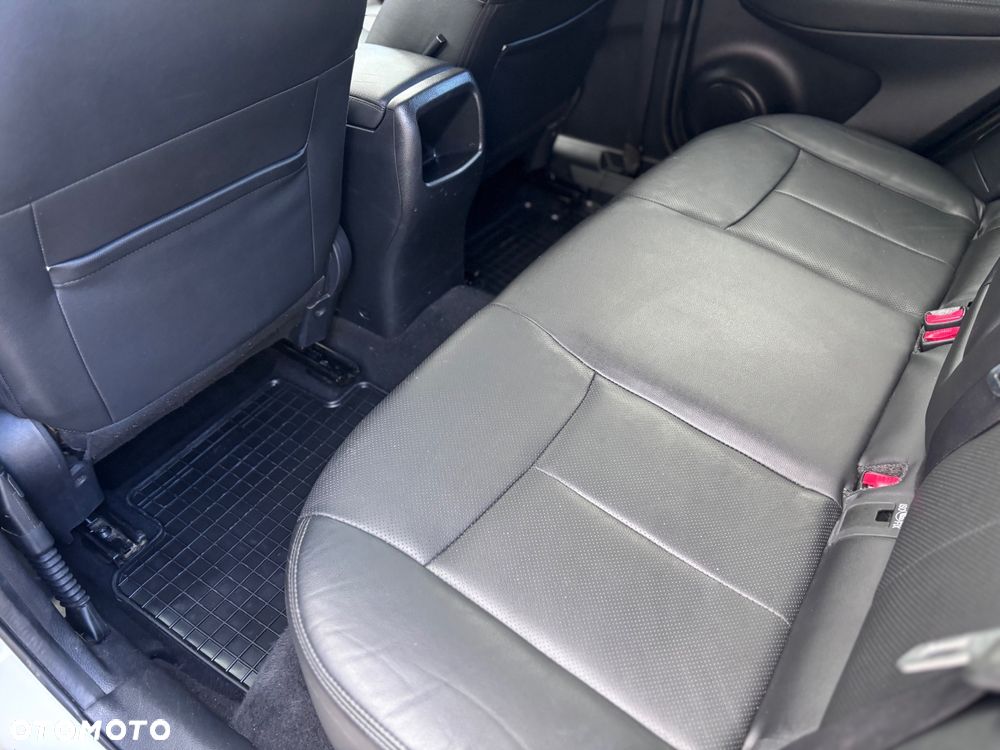 Nissan Qashqai 1.6 DCi TEKNA - 32