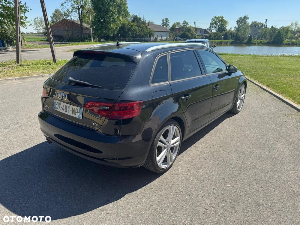 Audi A3 Sportback 1.6 TDI (clean diesel) S line Sportpaket - 6
