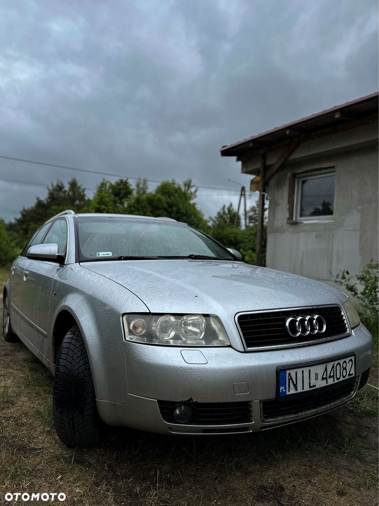 Audi A4 Avant - 1