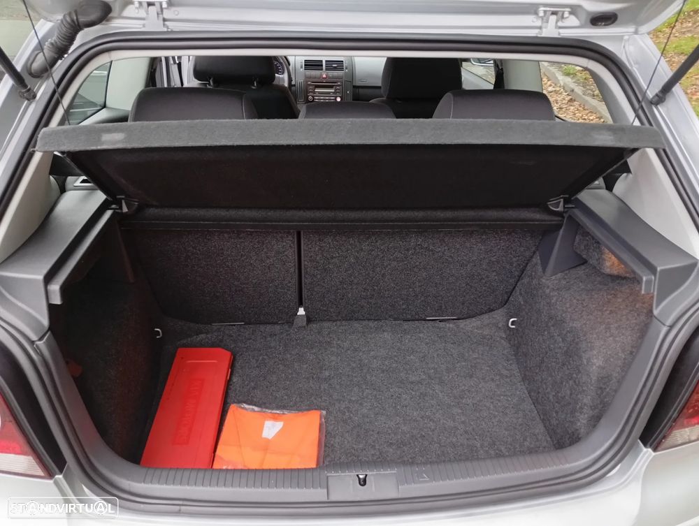 VW Polo 1.4 TDi Confortline - 13