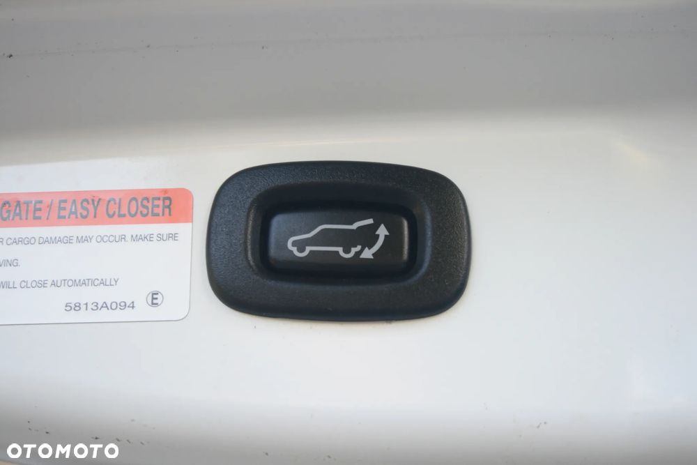 Mitsubishi Outlander - 29