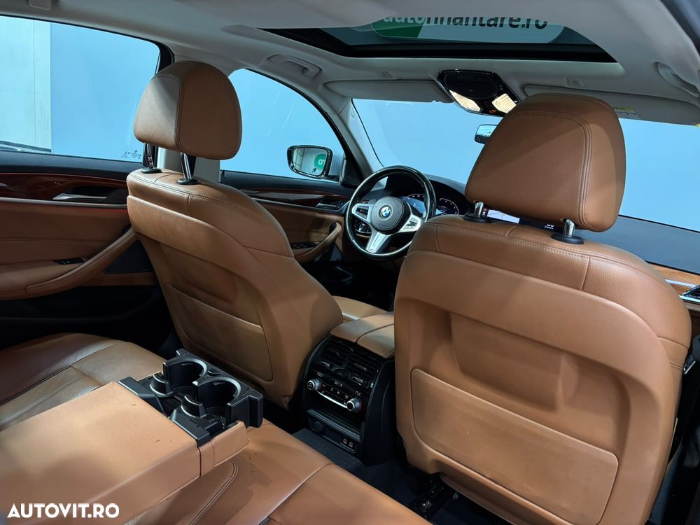 BMW Seria 5 540d xDrive AT MHEV - 14