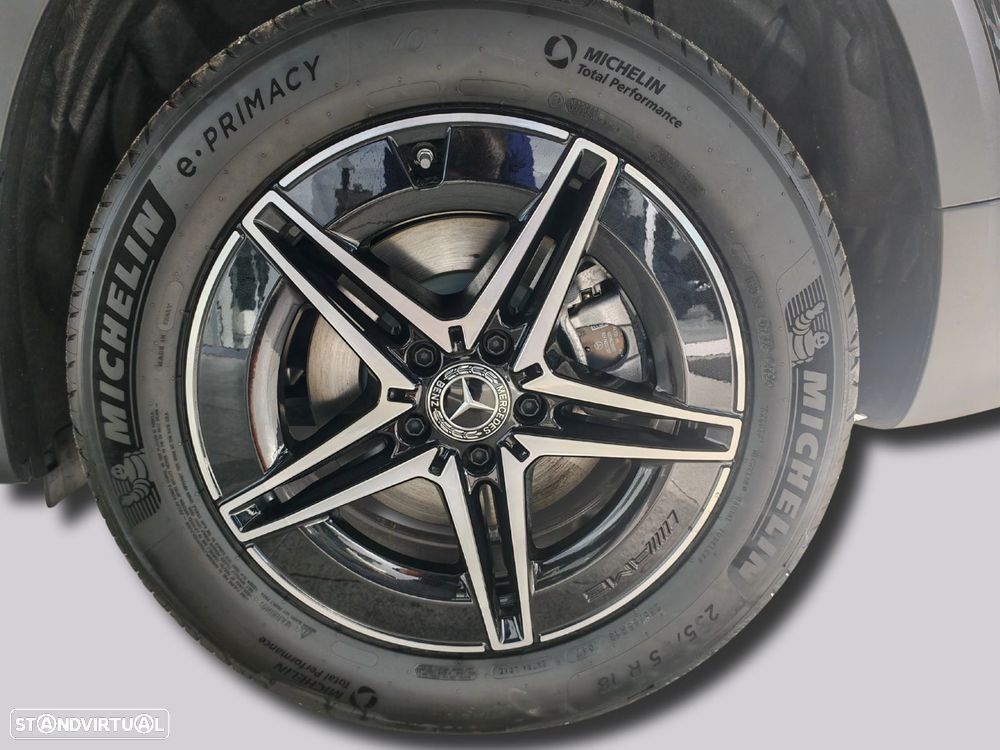 Mercedes-Benz EQB - 19
