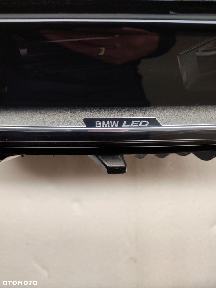 BMW 7 G70 LAMPA FULL LED PRAWY PRZÓD 5A63712 - 8