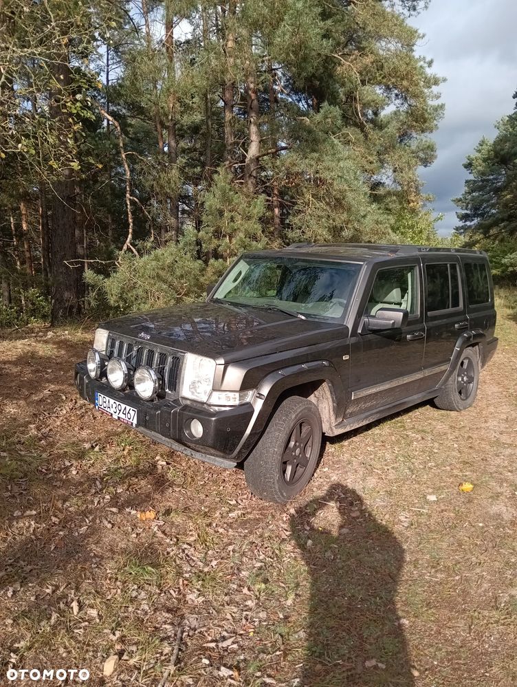 Jeep Commander 5.7 V8 HEMI Automatik Overland - 7