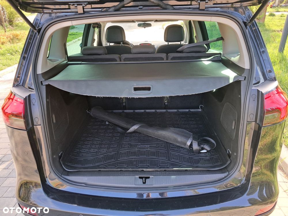 Opel Zafira - 21