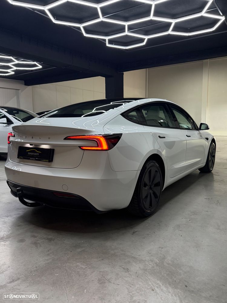Tesla Model 3 Standard Range Plus RWD - 4