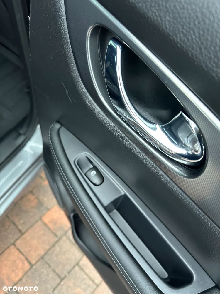 Nissan Qashqai 1.3 DIG-T DCT ACENTA - 18