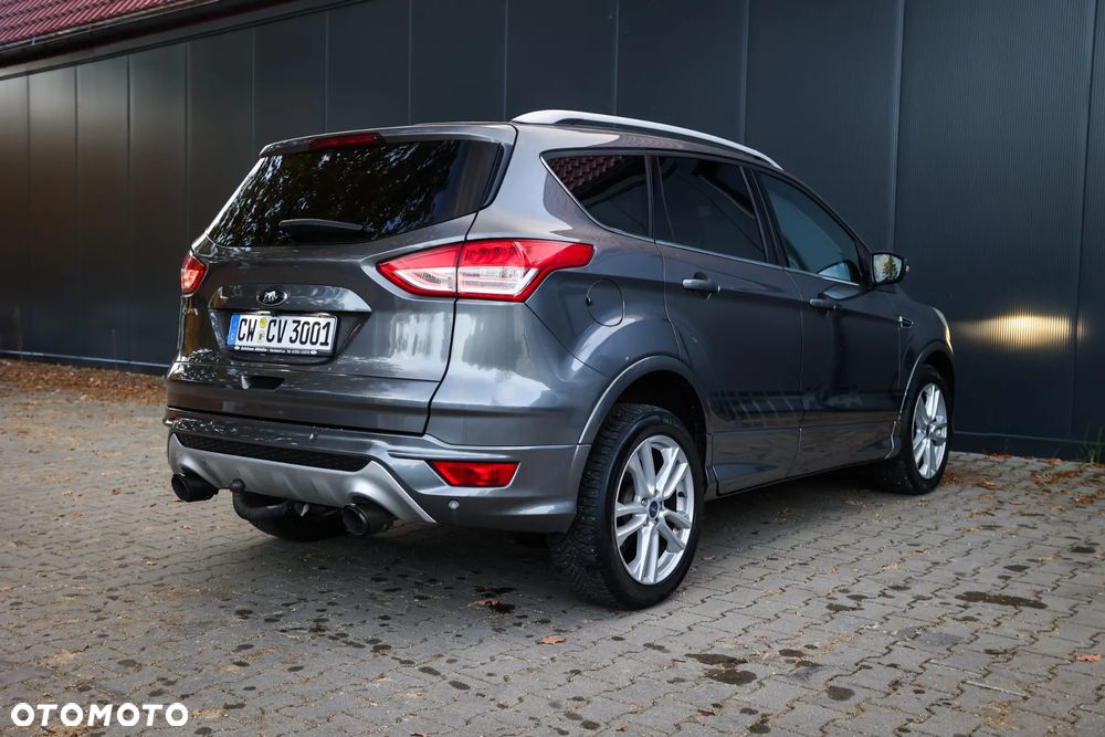 Ford Kuga 2.0 TDCi 4x4 Titanium - 12