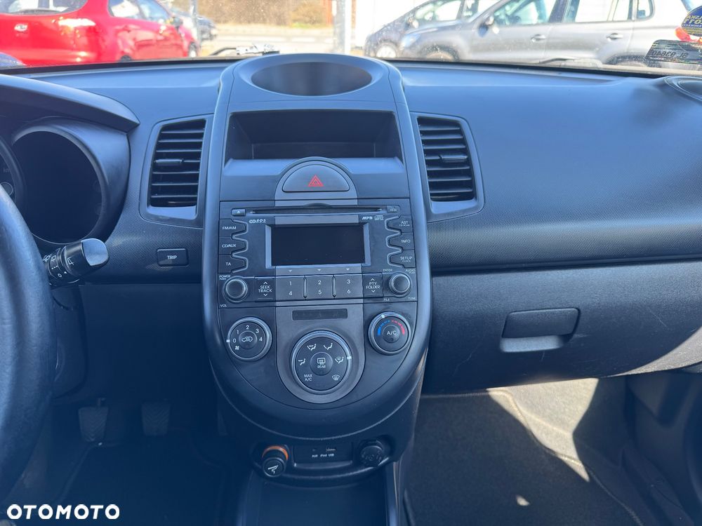 Kia Soul 1.6 M - 11