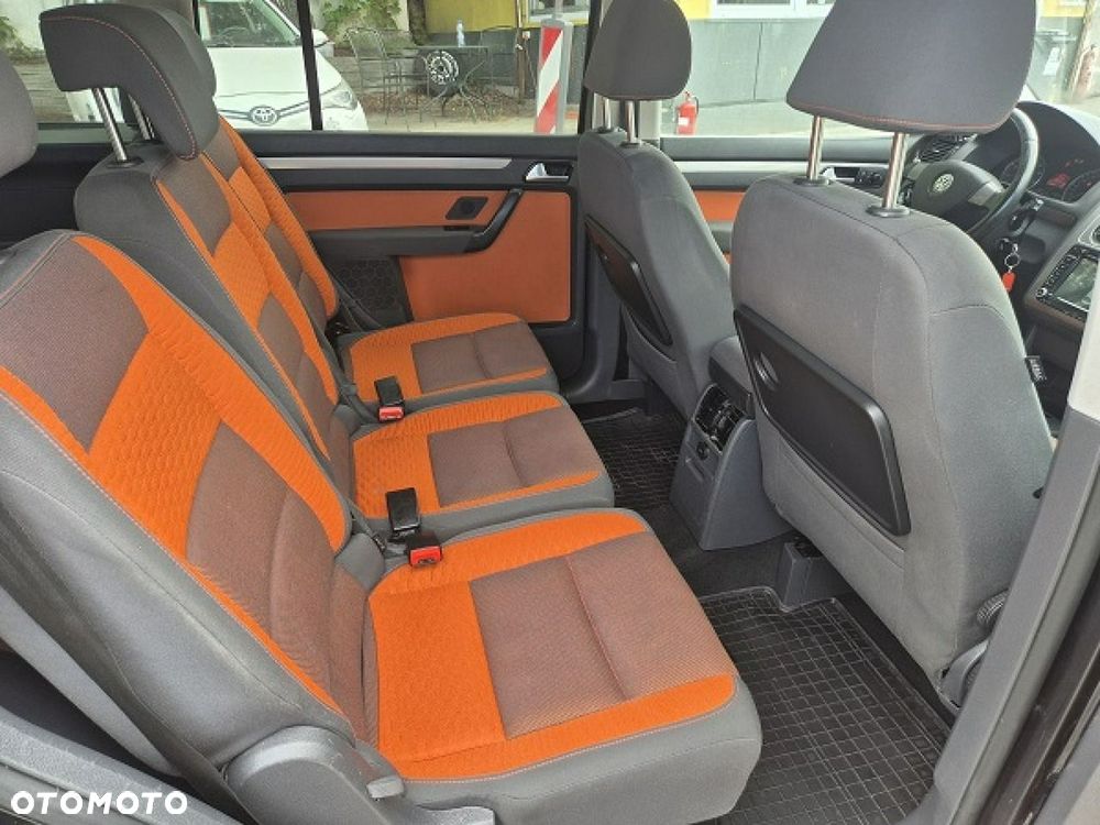 Volkswagen Touran 1.4 TSI Cross - 20