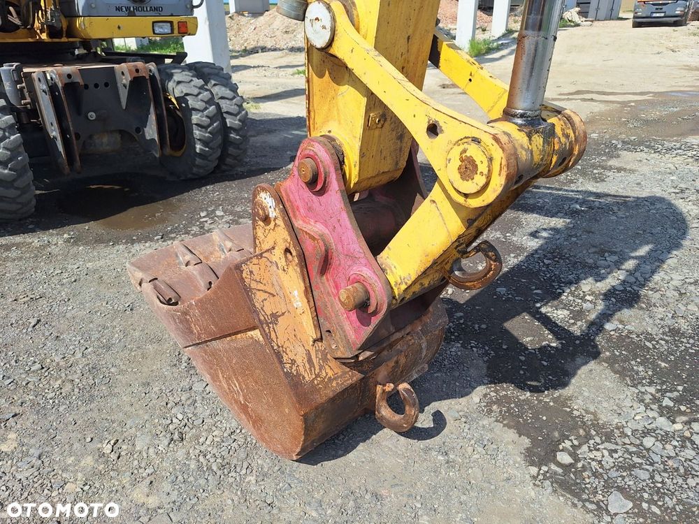 New Holland We 150C 4X4 - 34