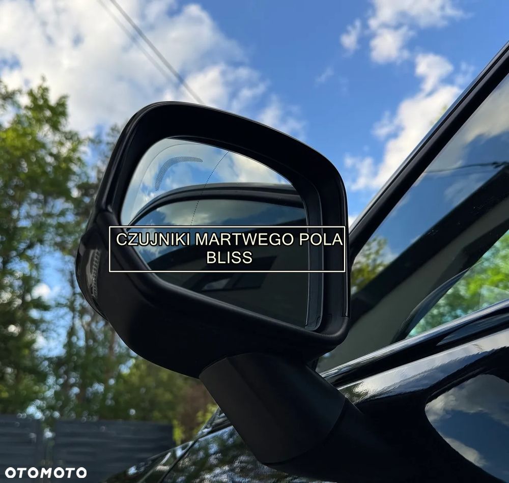Volvo XC 40 B3 B DKG Plus Black Edition - 23