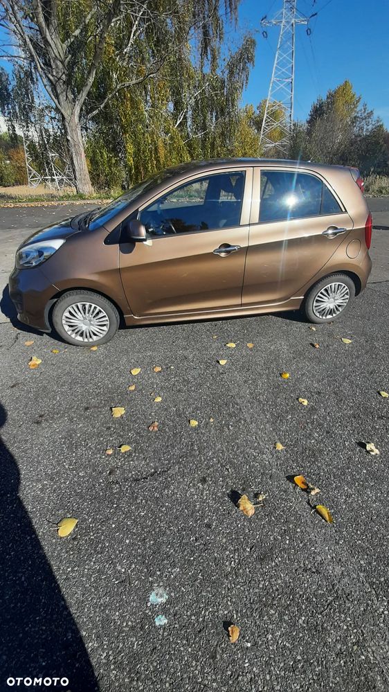 Kia Picanto 1.0 Fifa World Cup Edition - 13