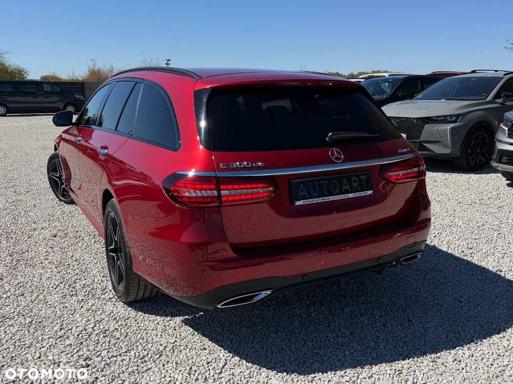 Mercedes-Benz Klasa E 300 de PHEV 4-Matic AMG 9G-Tronic - 13