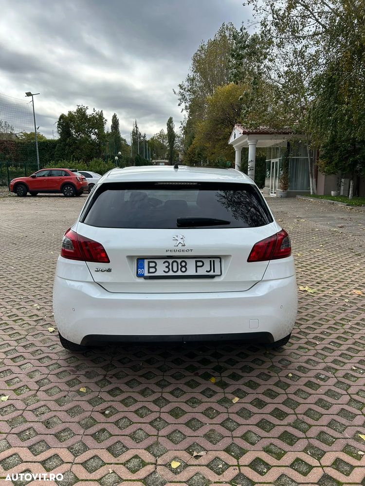 Peugeot 308 - 4