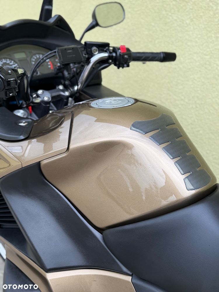 Honda NTV - 35