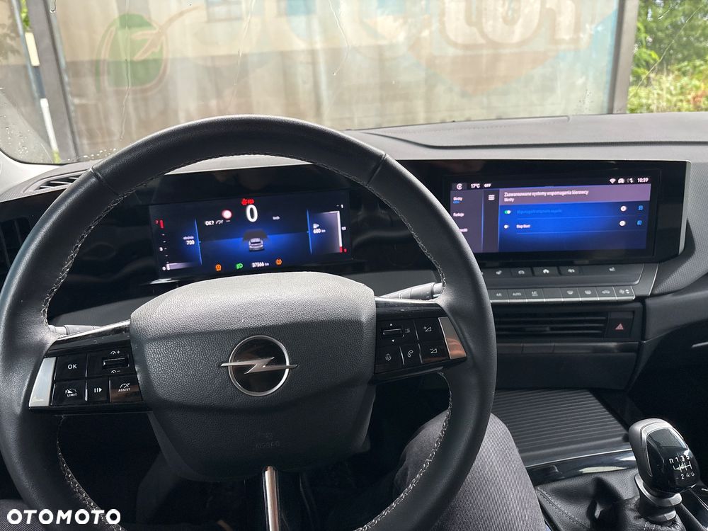 Opel Astra 1.2 T Edition S&S - 16