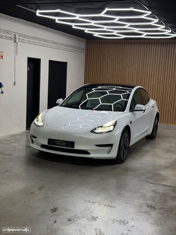 Tesla Model 3 Standard RWD - 3