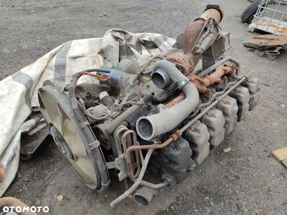 silnik SCANIA PDE 420 380 KOMPLETNY - 2