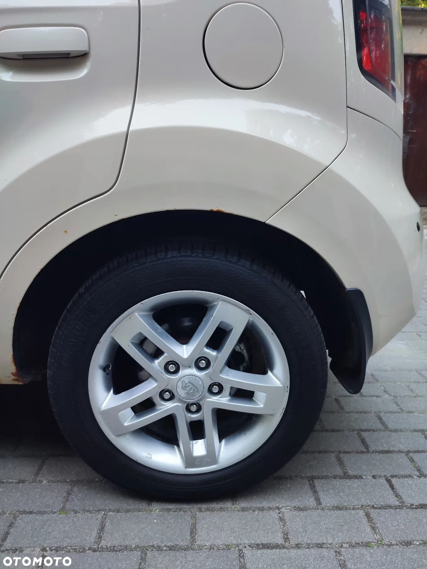 Kia Soul 1.6 CRDi L - 24