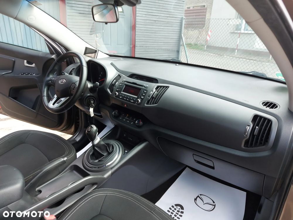 Kia Sportage 2.0 CRDI 4WD Dream-Team Edition - 15