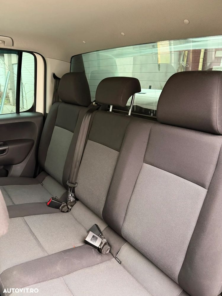 Volkswagen Amarok - 11