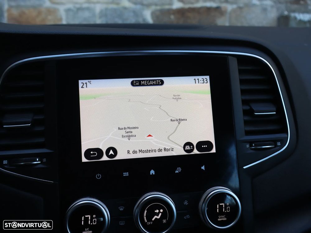 Renault Mégane Sport Tourer 1.6 E-Tech Plug-In Hybrid Equilibre - 17