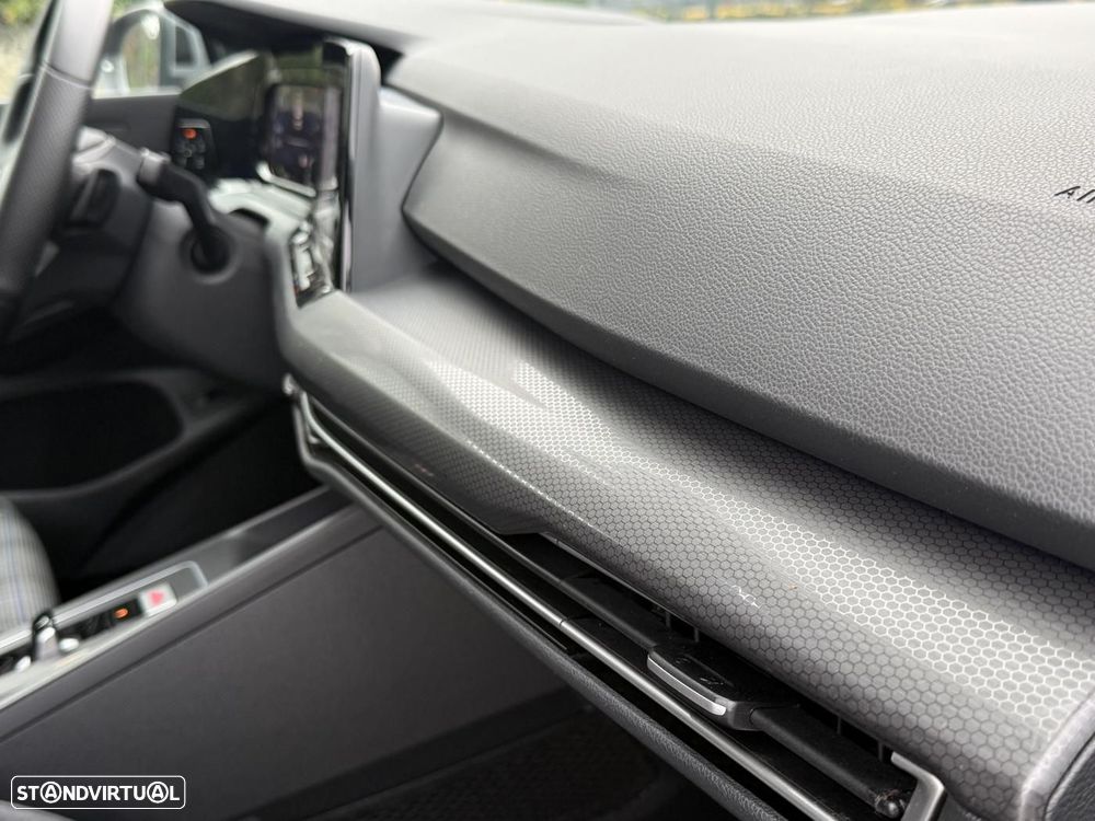 VW Golf 1.4 TSI GTE+ DSG - 51