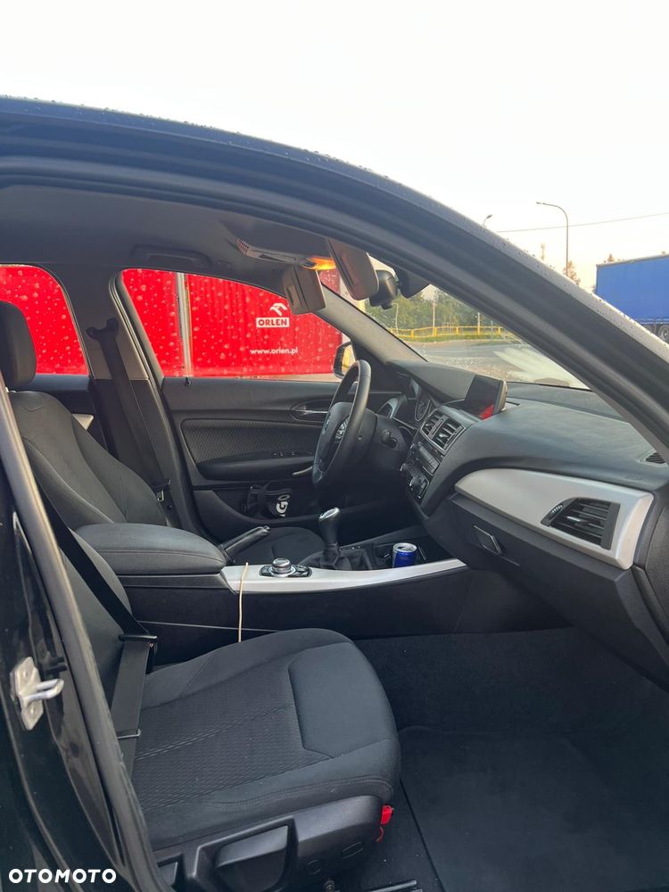 BMW Seria 1 116d - 8