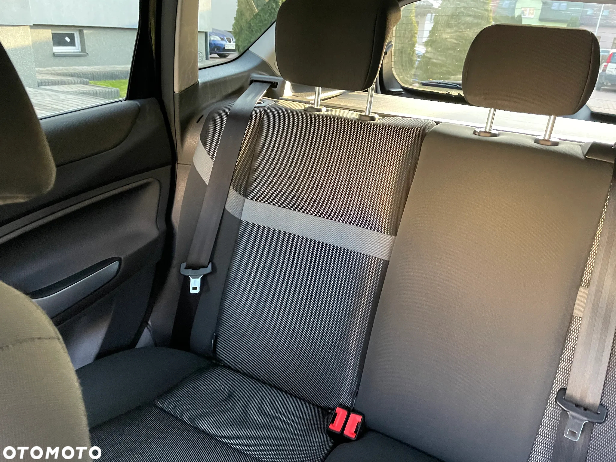 Ford Kuga 2.0 TDCi 2x4 Trend - 19