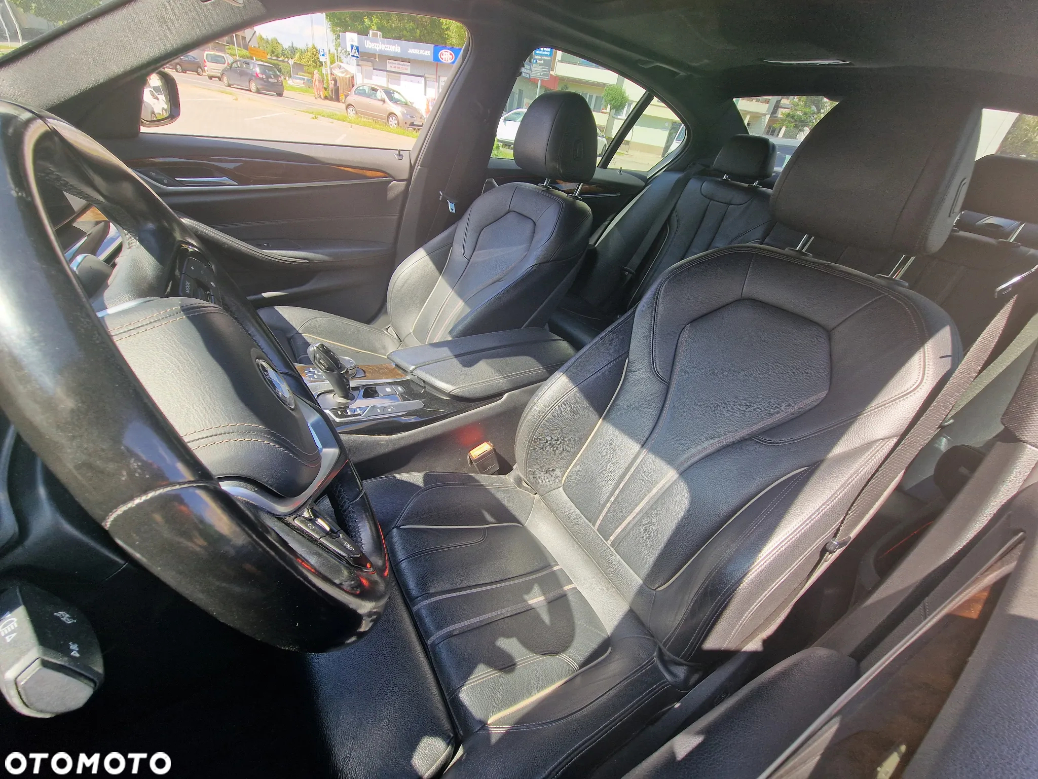 BMW Seria 5 530i GPF Luxury Line - 12
