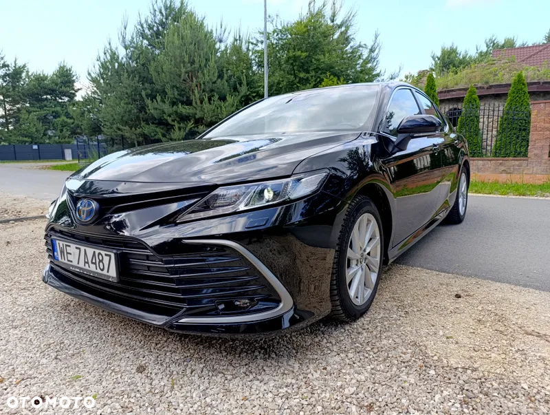 Toyota Camry 2.5 Hybrid Comfort CVT - 2