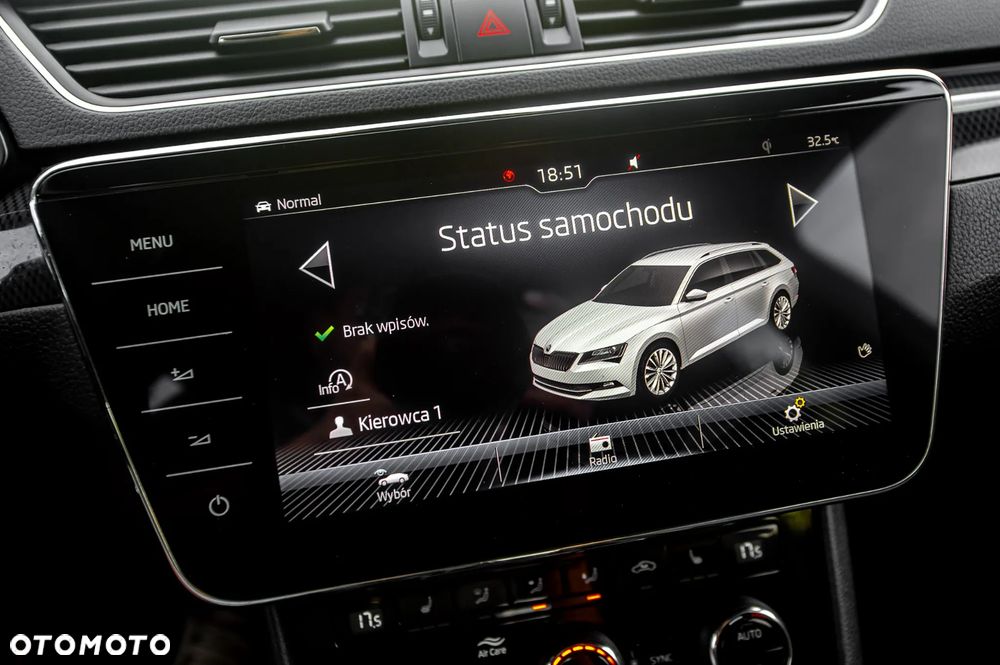 Skoda Superb 2.0 TSI DSG SportLine - 34
