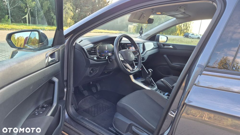 Volkswagen Polo 1.0 MPI Special Edition - 10