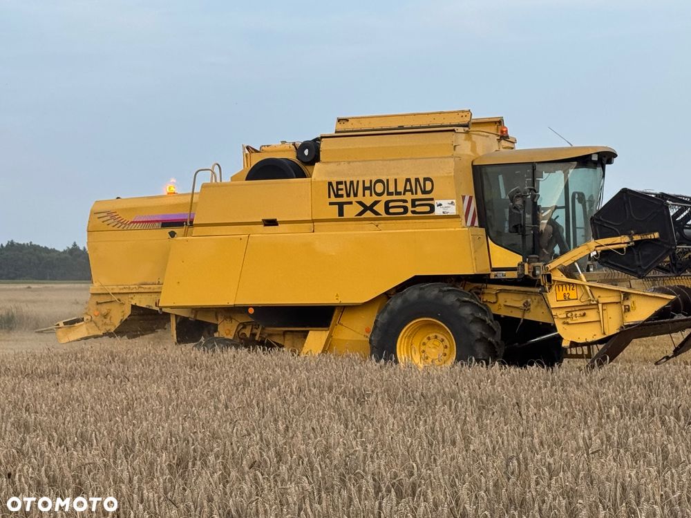 New Holland TX 65 Plus Super Stan Kombajn Zbożowy - 13