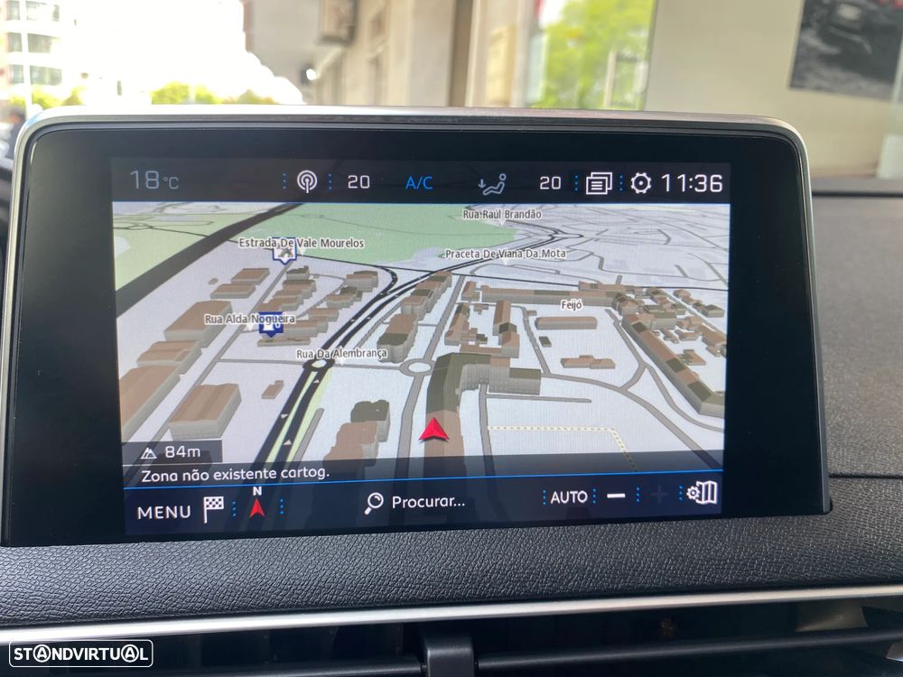 Peugeot 3008 PureTech 130 Stop & Start GPF EAT8 Allure - 31