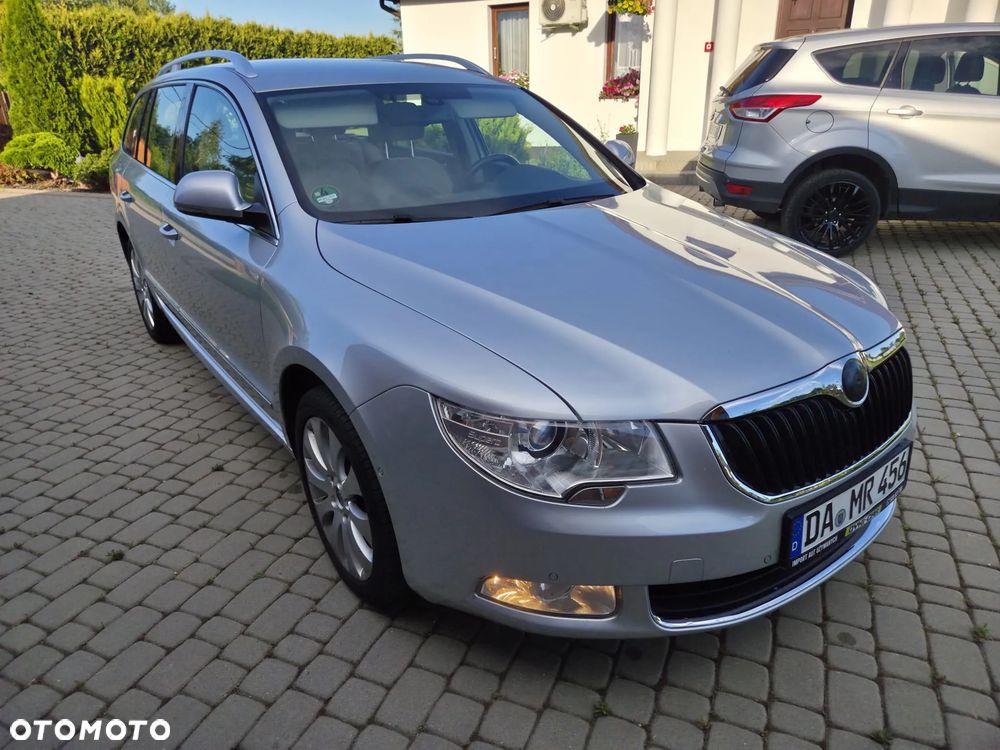 Skoda Superb 1.8 TSI DSG Exclusive - 11