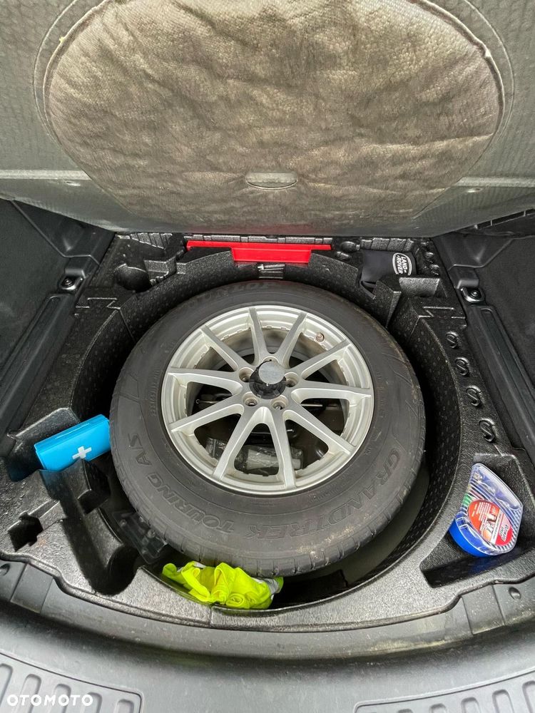 Land Rover Discovery Sport TD4 HSE - 30