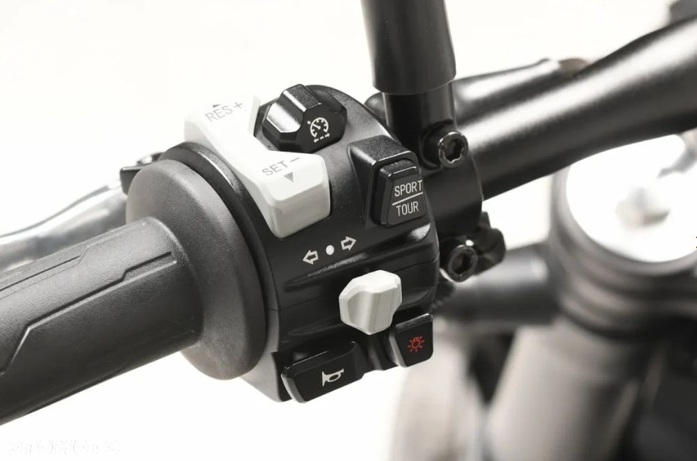 Benda Dark Flag 500 - 23