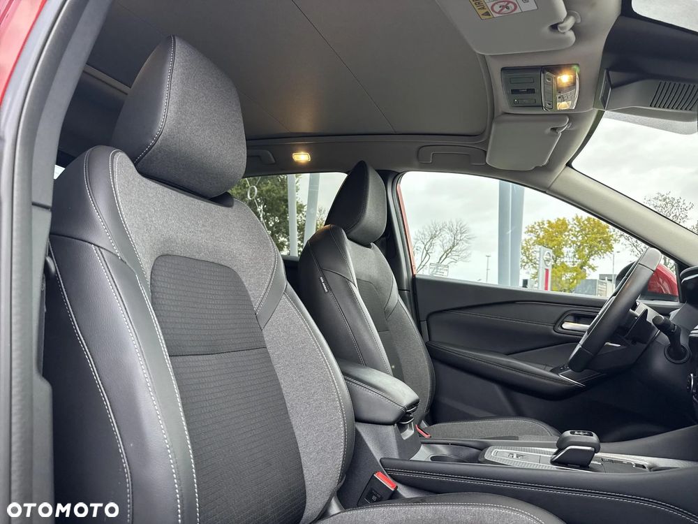 Nissan Qashqai 1.3 DIG-T mHEV N-Connecta Xtronic - 13