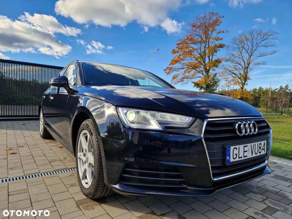 Audi A4 Avant - 1