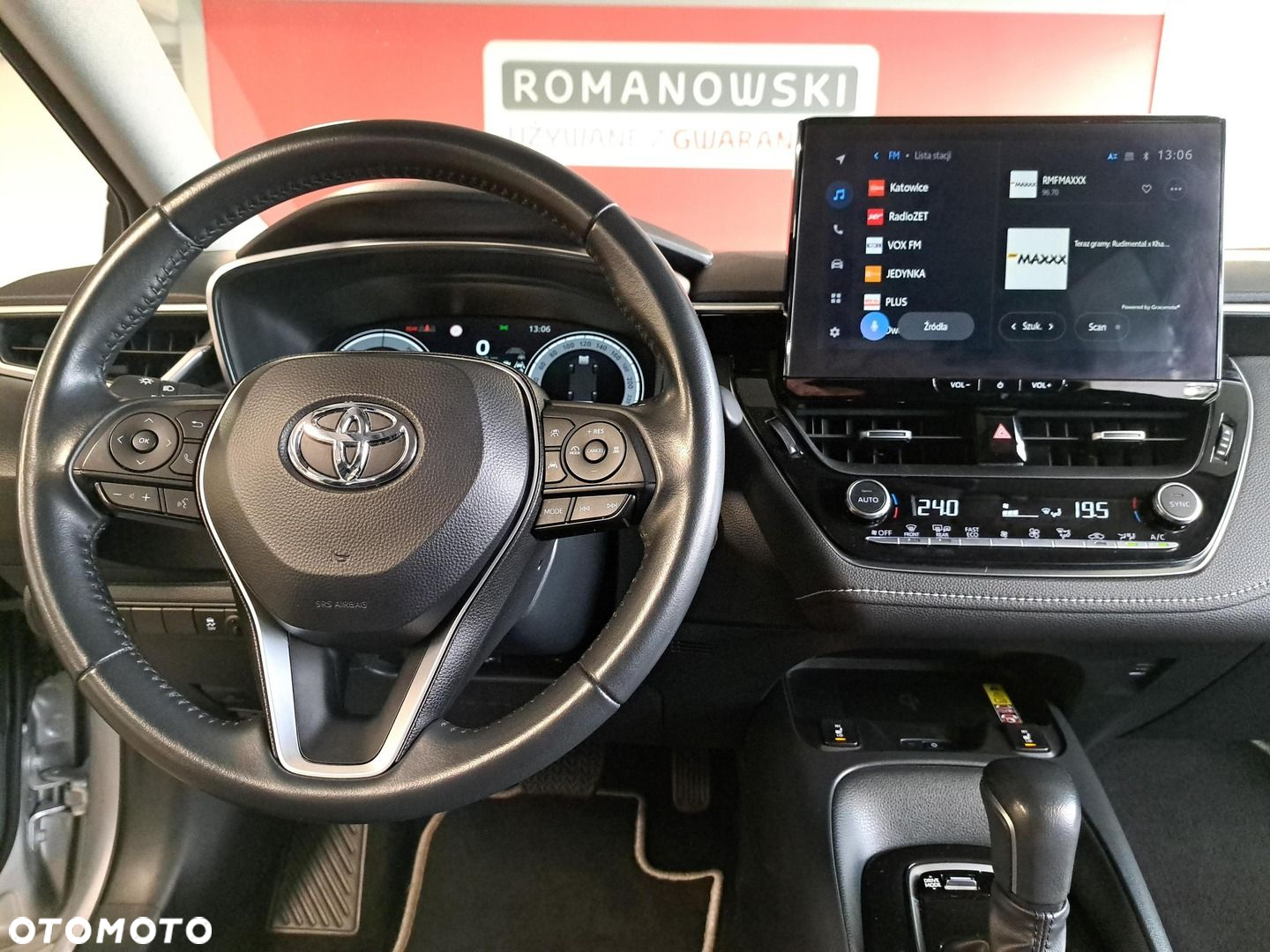 Toyota Corolla 1.8 Hybrid Comfort - 19