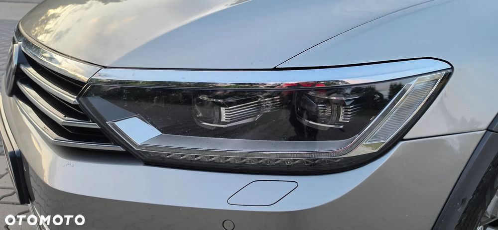 Volkswagen Passat - 7