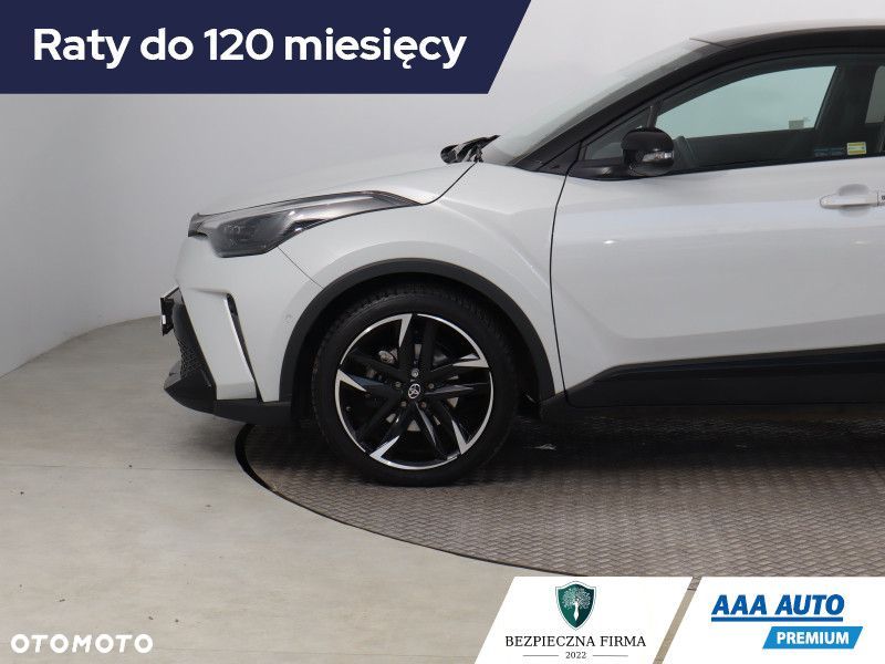 Toyota C-HR - 16