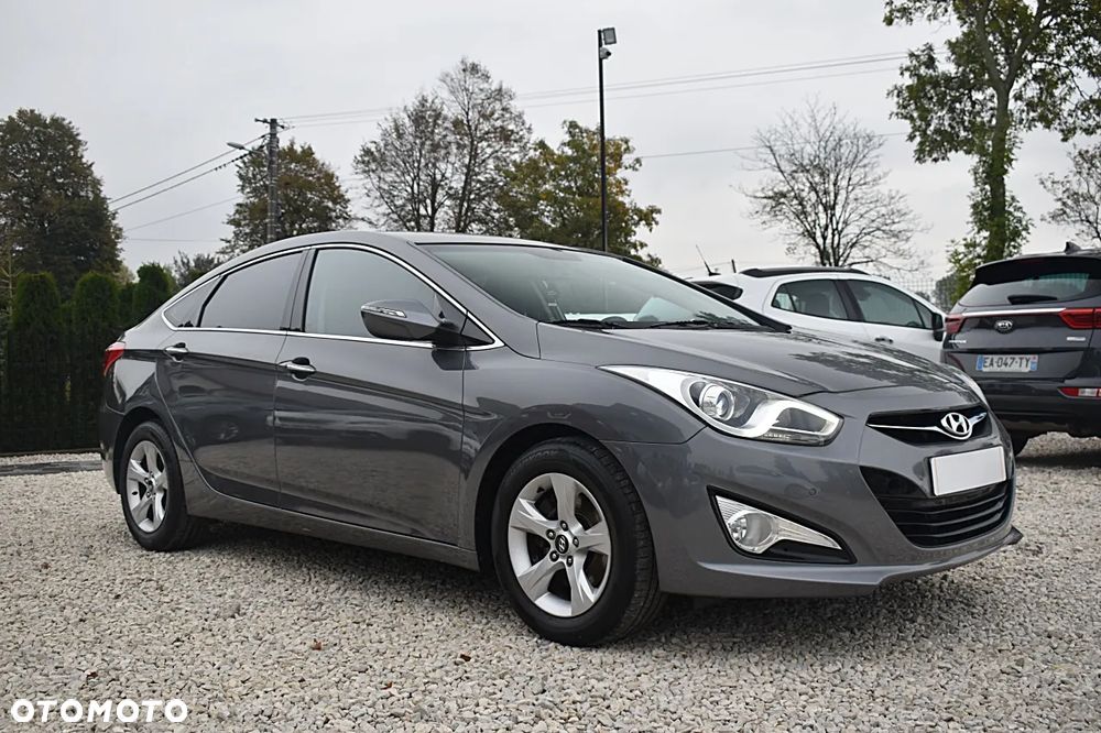 Hyundai i40 1.7 CRDi Comfort + - 10