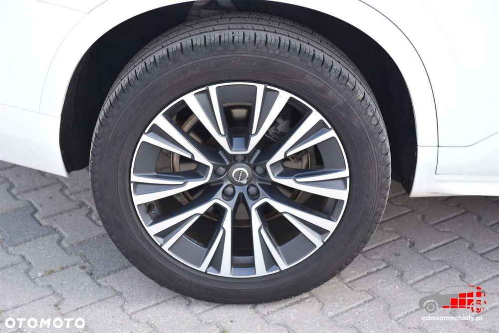 Volvo XC 90 - 12