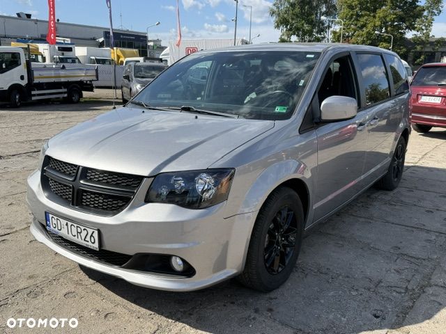 Dodge Grand Caravan - 3
