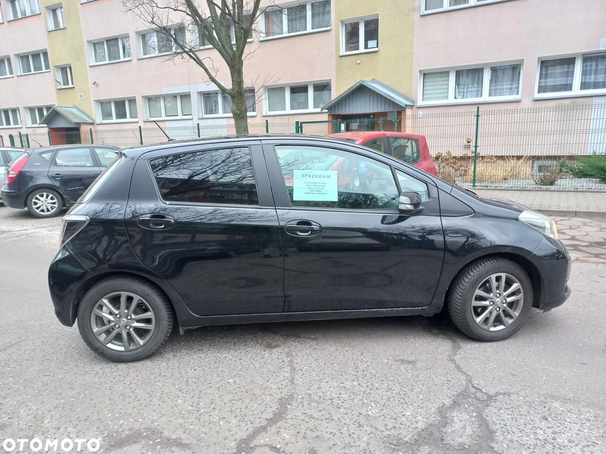 Toyota Yaris - 1